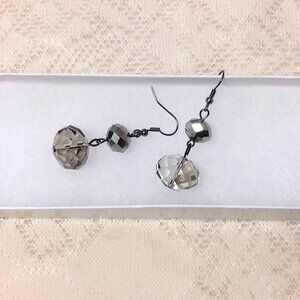 NEW Handcrafted Tan Light Gray Beads Drop Earrings Women Fashion Jewelry Gifts